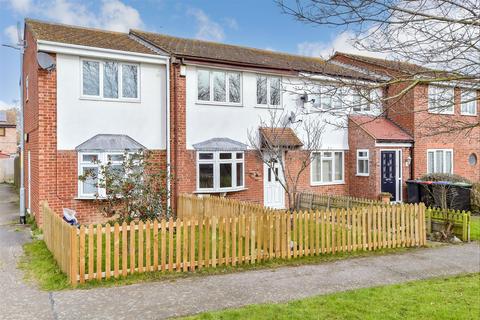 3 bedroom terraced house for sale, Wrentham Avenue, Greenhill, Herne Bay, Kent