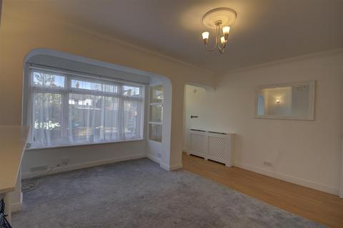 9 Anthony Close, Dunton Green, Sevenoaks, TN13 2XH