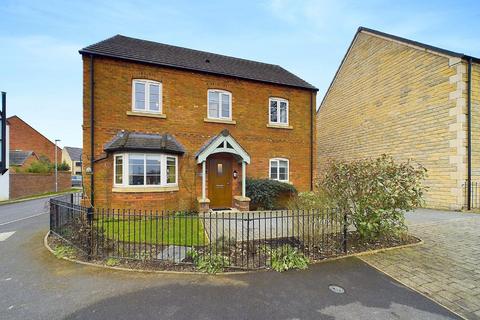 4 bedroom detached house for sale, Wistanes Green, Alfreton DE55