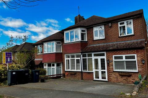 25 Derwent Drive, Purley, CR8 1ER