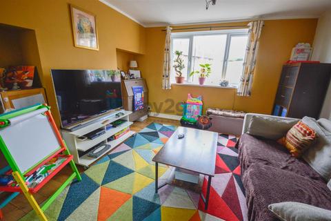 2 bedroom semi-detached house for sale, Seaton Way, Sheffield, S2