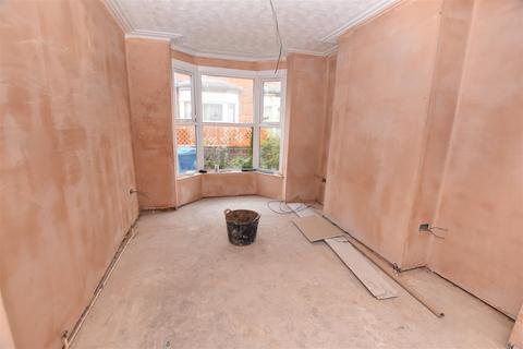 2 bedroom terraced house for sale, Alexandra Avenue, Mayfield Street, Hull