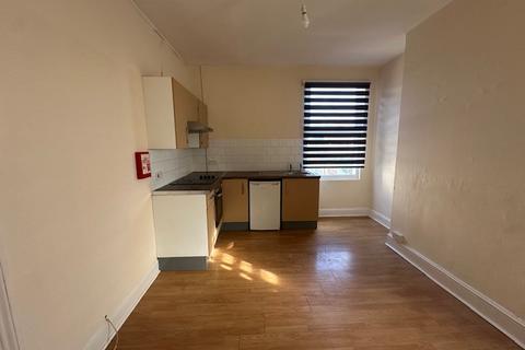 1 bedroom bedsit to rent, Stirling Place, Hove BN3