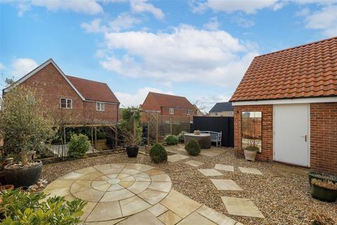 3 bedroom detached house for sale, Carey Drive, Halesworth IP19