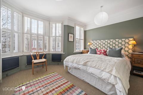 84 Belgrade Road, London, N16 8DJ