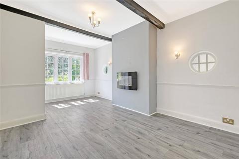 4 bedroom semi-detached house for sale, Hillside Walk, Brentwood, Essex, CM14