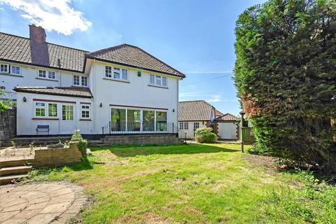 4 bedroom semi-detached house for sale, Hillside Walk, Brentwood, Essex, CM14