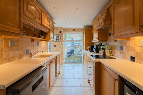23 Chaffinch Close, Dudley, DY3 3TT