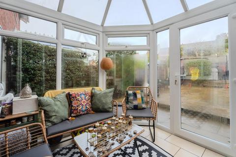 23 Chaffinch Close, Dudley, DY3 3TT