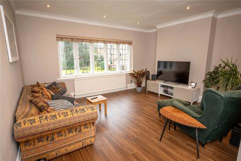 undefined, Mayfield Road, Moseley, Birmingham, B13