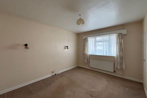 2 bedroom flat for sale, 54 Friern Park, North Finchley, London, N12 9DP