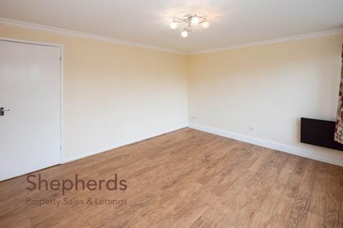 2 bedroom flat to rent, Heaton Court, Cheshunt EN8