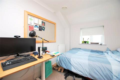 1 bedroom house of multiple occupation to rent, Broomfield, Guildford, Surrey, GU2