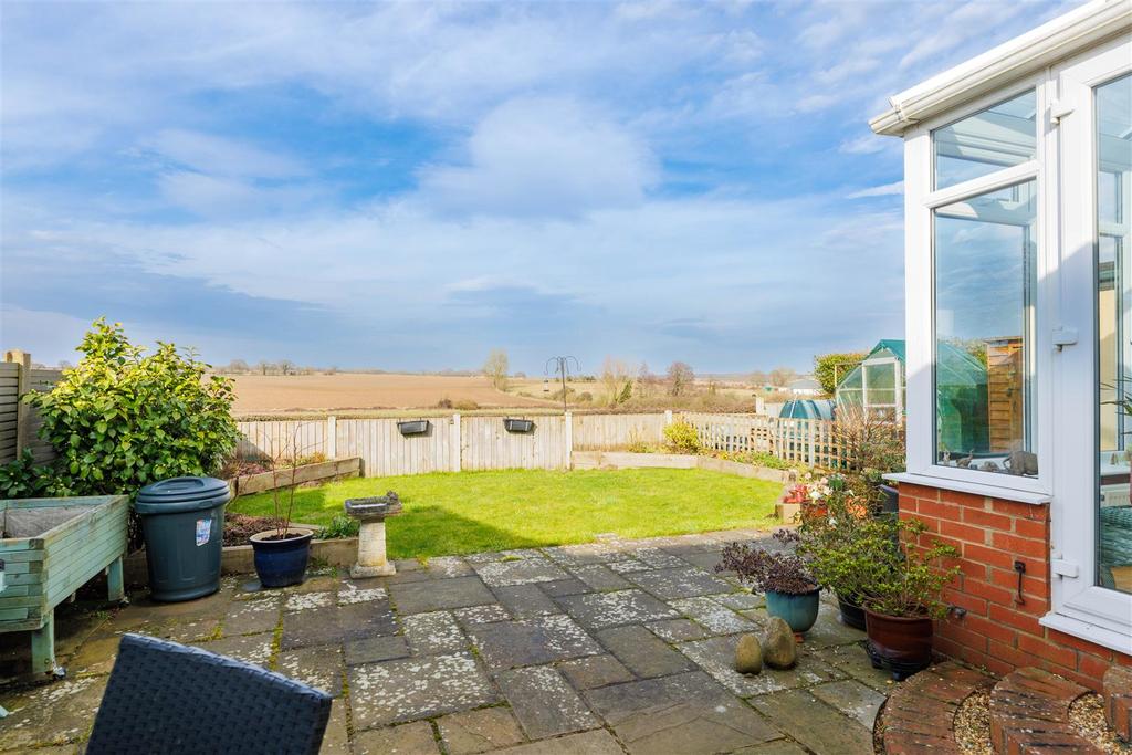 825 A5002-HDR.jpg