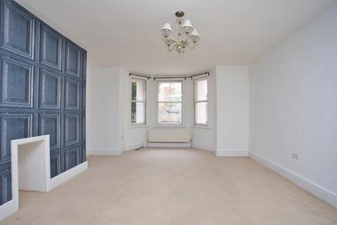 2 bedroom apartment for sale, Augusta Gardens, Folkestone, CT20