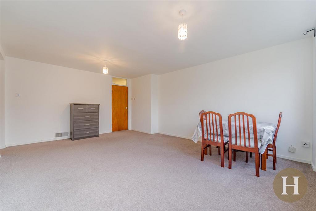 Hadleigh Estate Agents-10.jpg