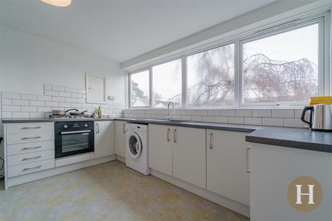 29 Cedarhurst, Birmingham, B32 2JZ
