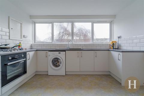 29 Cedarhurst, Birmingham, B32 2JZ