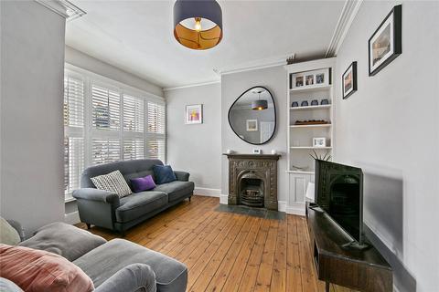 4 bedroom terraced house for sale, Priory Road, Hampton