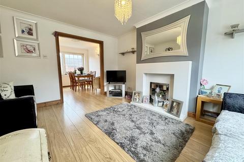 4 bedroom semi-detached house for sale, Sparkfields, Mapplewell, Barnsley