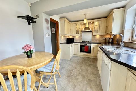 4 bedroom semi-detached house for sale, Sparkfields, Mapplewell, Barnsley