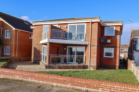 2 bedroom flat for sale, Southwood Road, Hayling Island