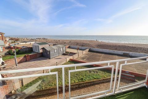 2 bedroom flat for sale, Southwood Road, Hayling Island