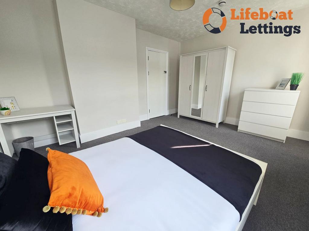 Bedroom 3b