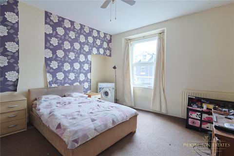 3 bedroom terraced house for sale, Pasley Street, Devon PL2