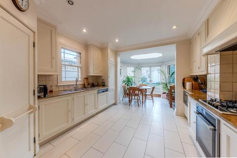 5 bedroom semi-detached house for sale, Palewell Park, London