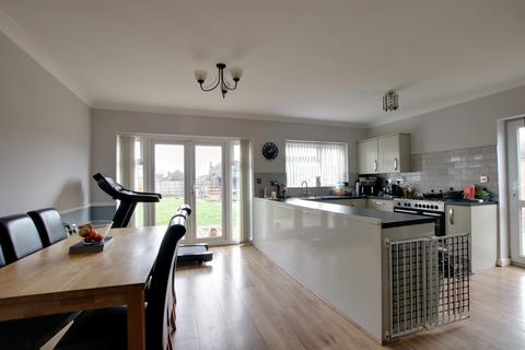 4 bedroom detached house for sale, THE CLOSE, PORTCHESTER