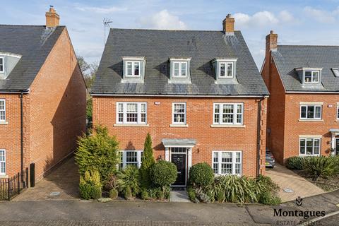 6 bedroom detached house for sale, Kings Wood Park, Epping, CM16