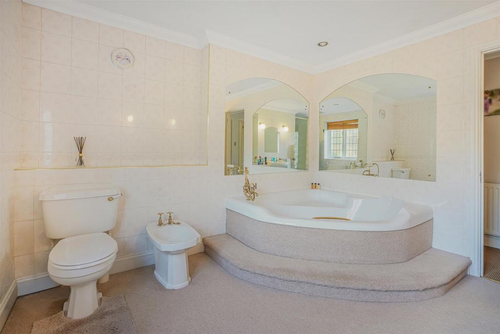Family bathroom