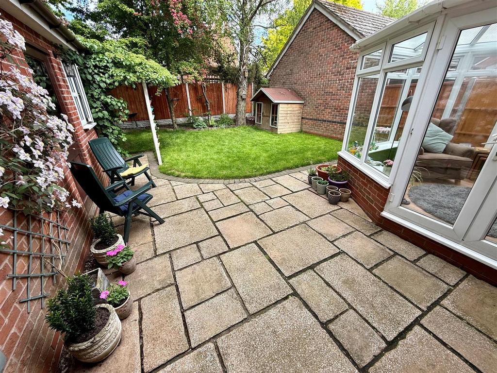 DHR96 Garden.jpg