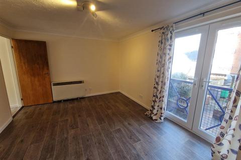 2 bedroom flat to rent, Mannheim Quay, Maritime Quarter, Swansea