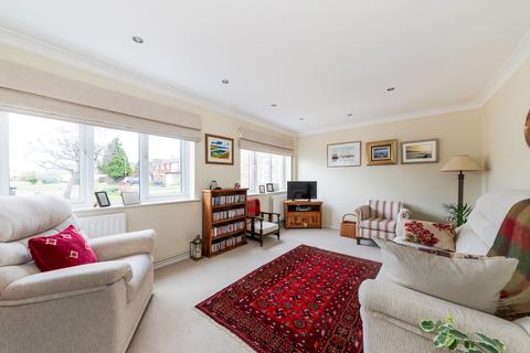 7 Cherwell Close, Abingdon, OX14 3TD