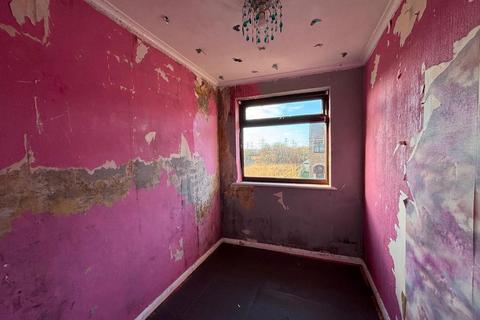 15 Thames Close, Rainham, RM13 9HP