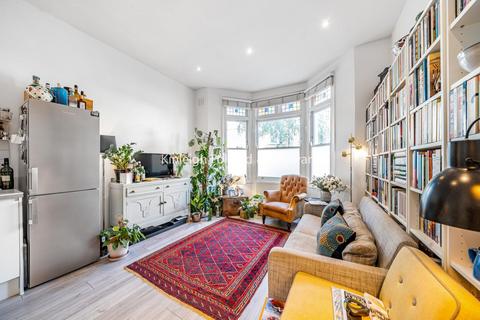 3 bedroom flat for sale, Portnall Road, Queens Park