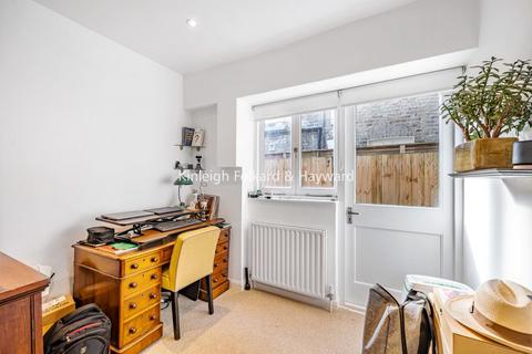 3 bedroom flat for sale, Portnall Road, Queens Park