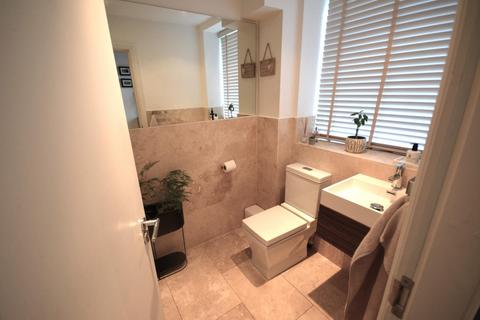 3 bedroom townhouse for sale, Crowthorn BL7