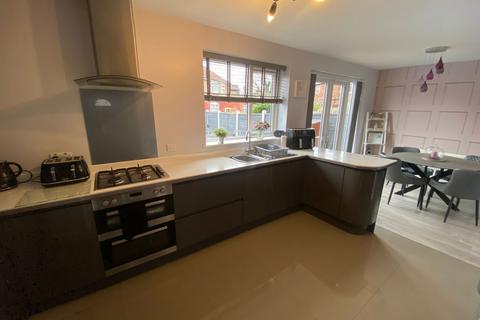 4 bedroom semi-detached house for sale, 44 Romney Street, Moston , M40