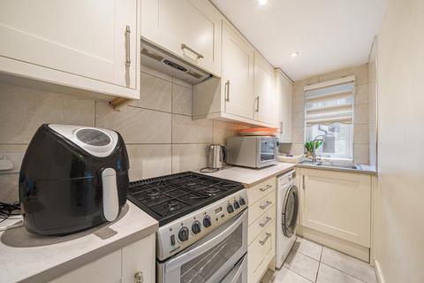 3 bedroom terraced house for sale, Castlands Road, London, SE6 4LN