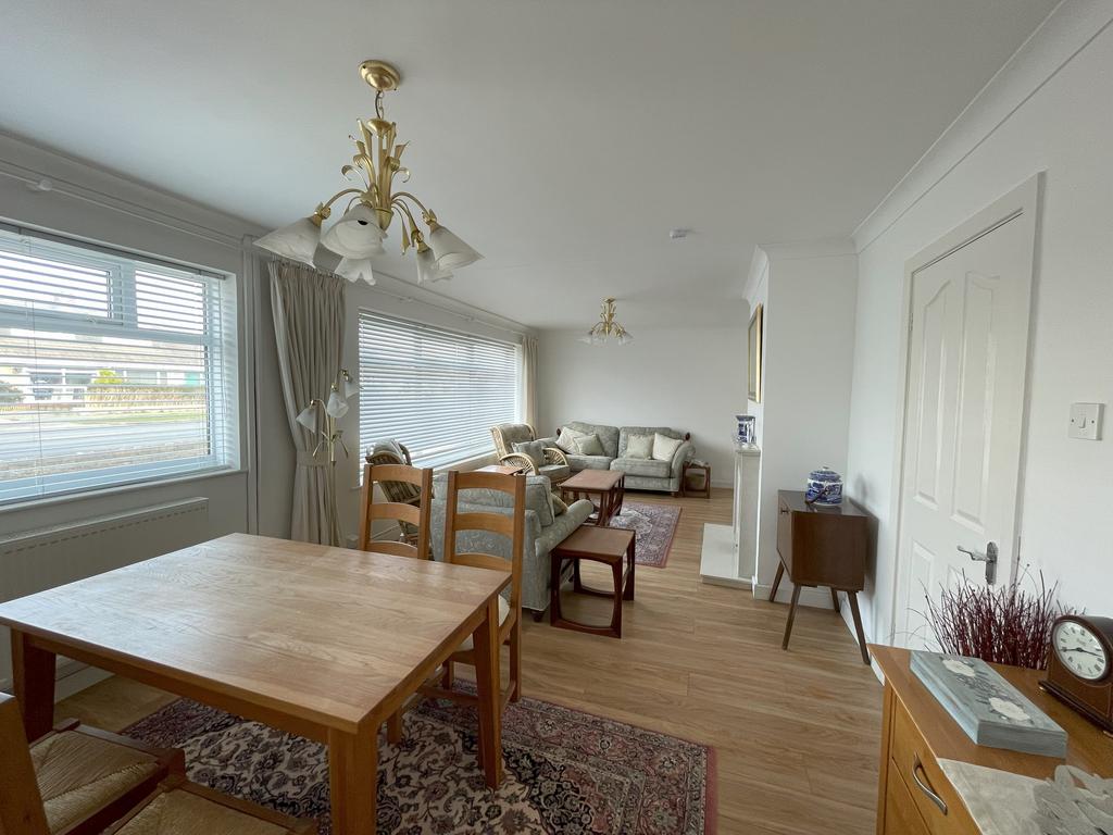 Living Dining Area  Porthcawl CF36