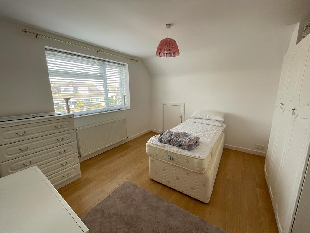 Bedroom Front  Porthcawl CF36