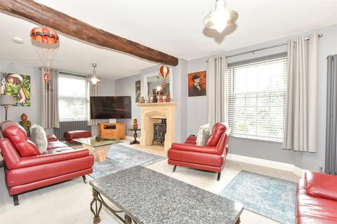 3 bedroom semi-detached house for sale, High Street, Selsey, Chichester, West Sussex