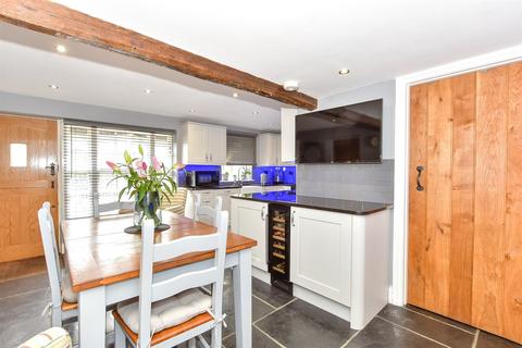 3 bedroom semi-detached house for sale, High Street, Selsey, Chichester, West Sussex