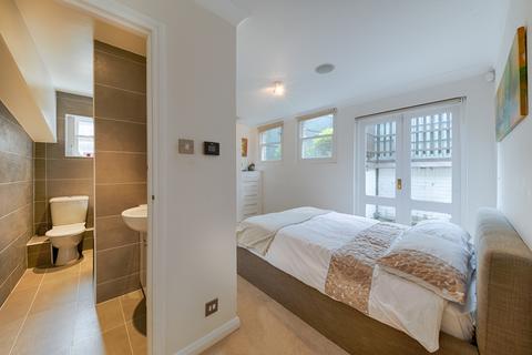 2 bedroom flat for sale, Dennington Park Road, London NW6