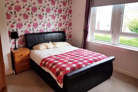 2 bedroom flat to rent, Wallace Avenue, Fife