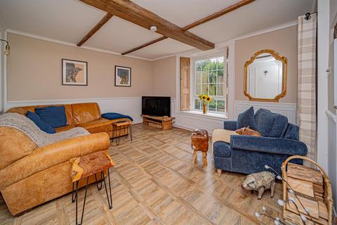 550 Canal Bridge, Semington, Trowbridge, BA14 6JT