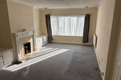 3 bedroom terraced house to rent, Grace Way, Stevenage, Hertfordshire